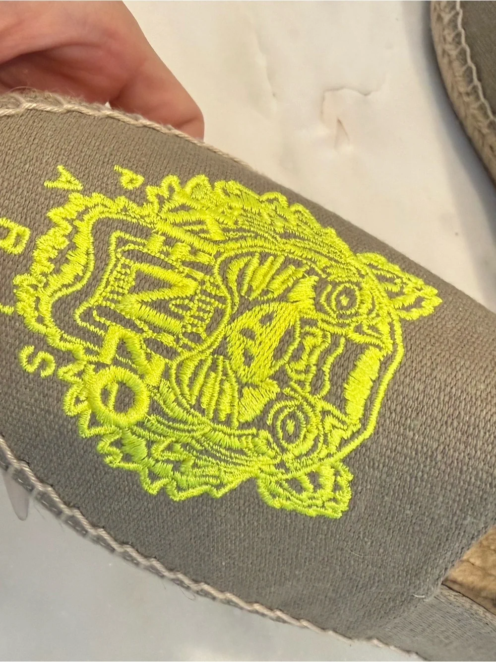 KenzoTaupe Slip-On Espadrilles with Neon Yellow Tiger Embroidery
